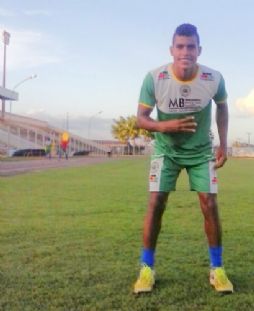 Adriano Silva