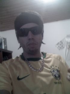 dentinho  ,ronaldinho